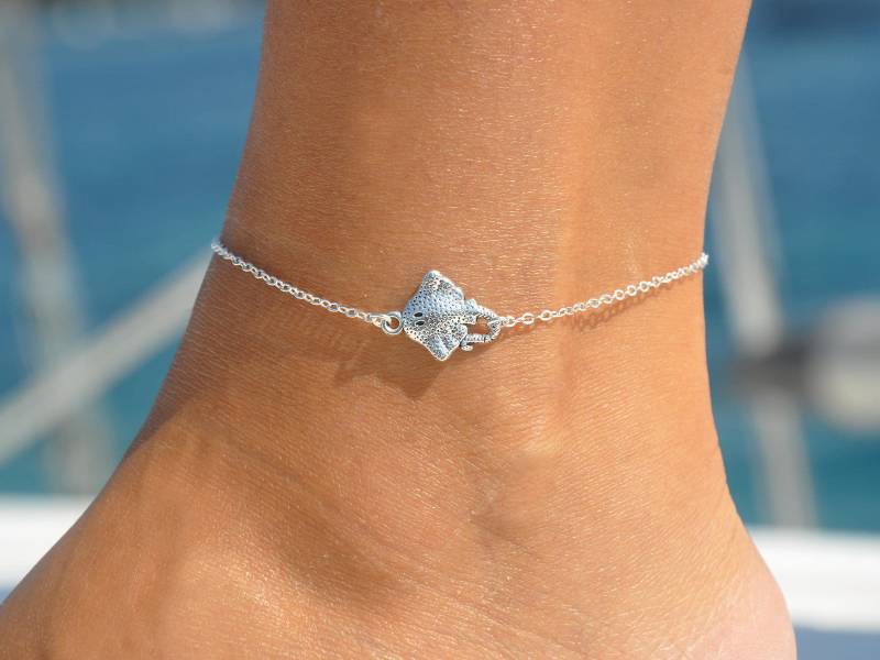 Stingray Fußkettchen | Silber Rochen Charme Fußkettchen, Manta Ray Strand Schmuck, Meer, Leben Im Sommer, Schmuck von SeaSideMotifs