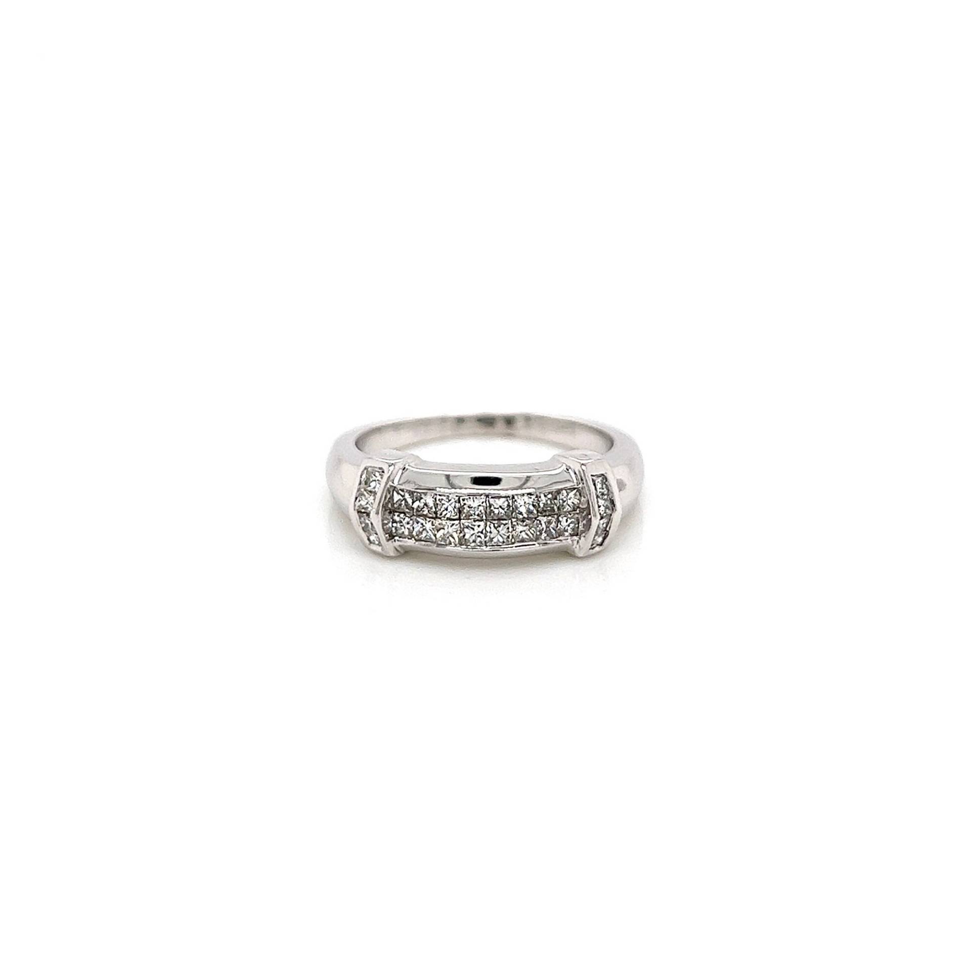 0.95Karat Princess Cut Diamant Channel-Set Damenring von SeaWaveDiamonds