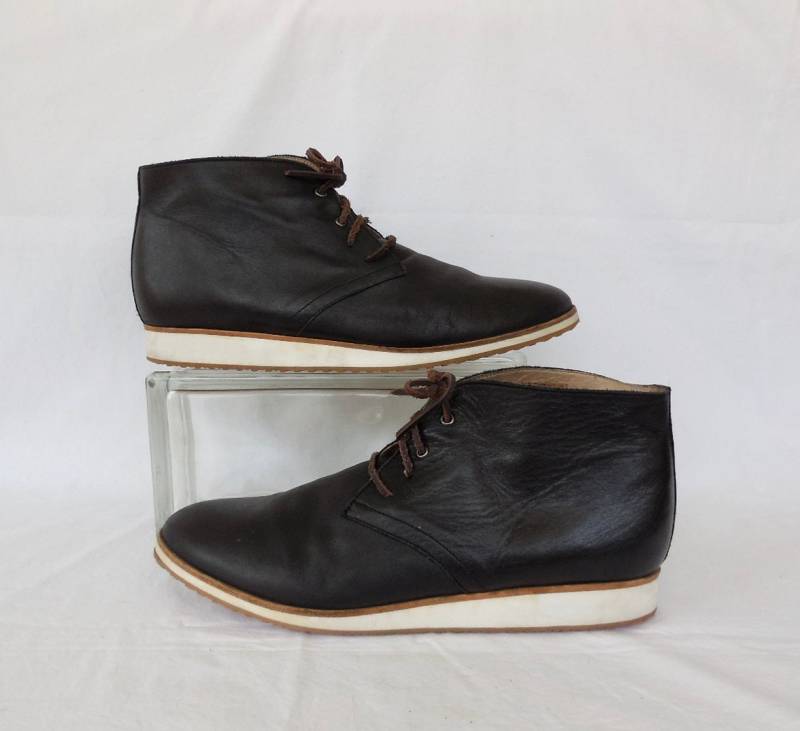 Schwarze Hirschleder Schuhe Herren Leder Ankle Schnürschuhe Boho Lederschuhe Hippie Made in Spain Größe 8, 5 von SeadawlVintage