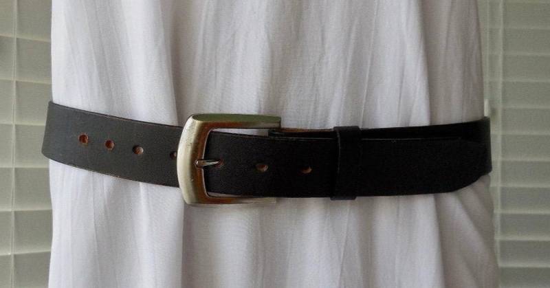 Herren Schwarzer Ledergürtel Orona Schlichter Schwarzer Silberfarbene Schnalle Dicker Ochsenverstecken Gürtel Trucker Grunge Plus Größe 42 Mexiko von SeadawlVintage