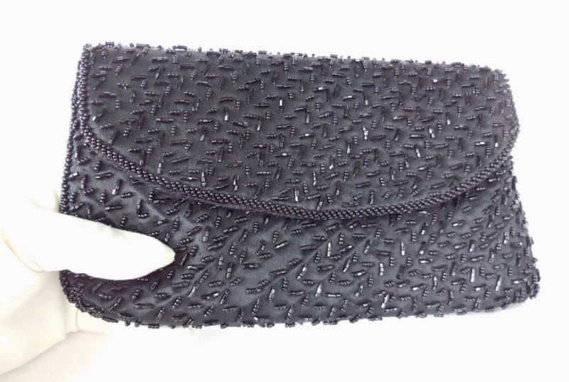 Perlen Satin Geldbörse Andre "Cellini Schwarz Perlen Handtasche Clutch Schulter Hand Abendtasche von SeadawlVintage