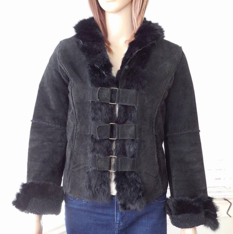 Schwarze Wildleder Jacke Damen Kaninchen Pelzbesatz Wildleder Mantel Kurze Winterjacke Klettverschluss Vollvlies Futter Mod Boho Chic Größe S 2 von SeadawlVintage