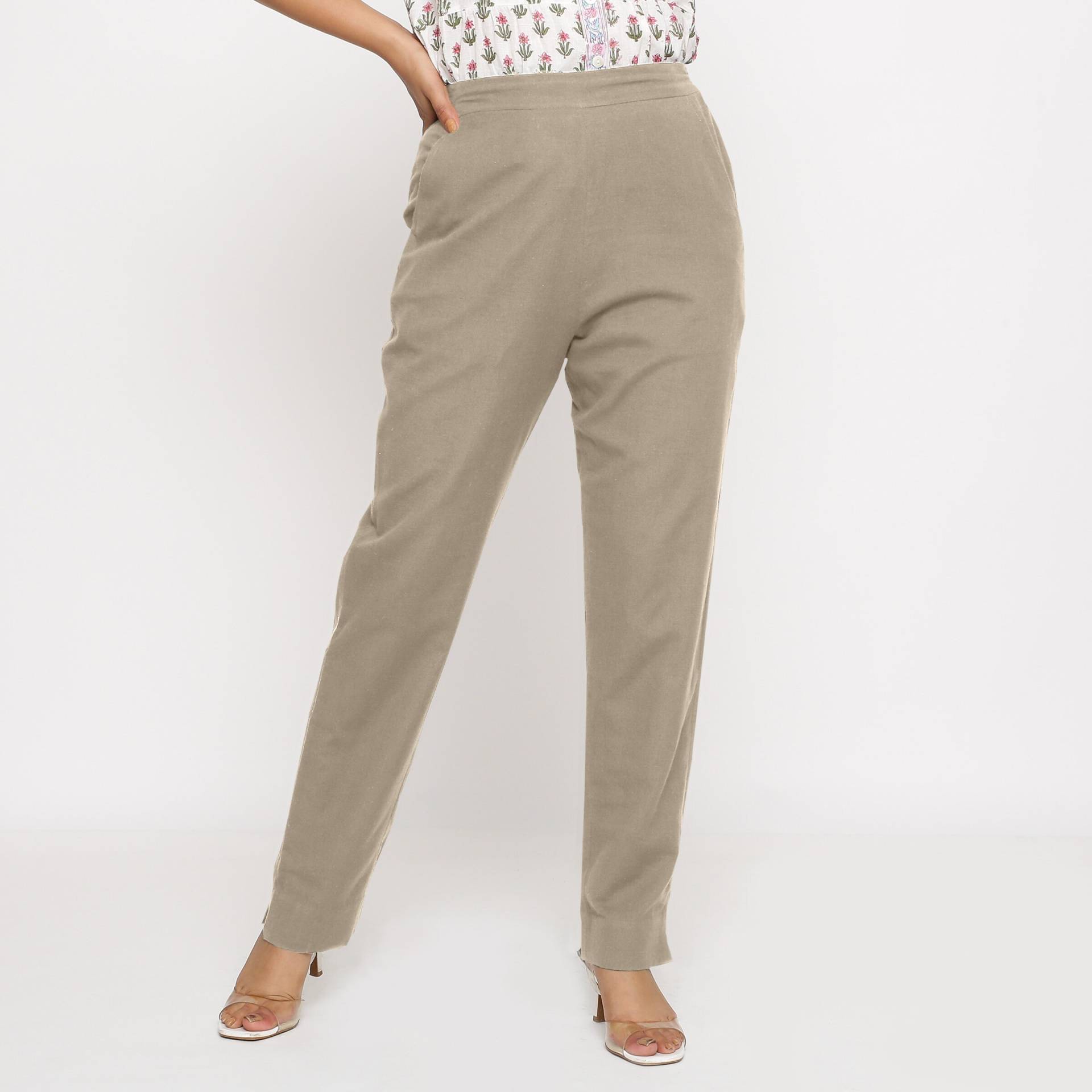 Baumwollflachs Beige Tapered Hose, Solide Mid-Rise Ganze Länge Hose Etsw Baumwollflachs Beige Tapered Hose, Solide Mid-Rise Ganze Länge Hose Etsw von SeamsFriendlyIndia