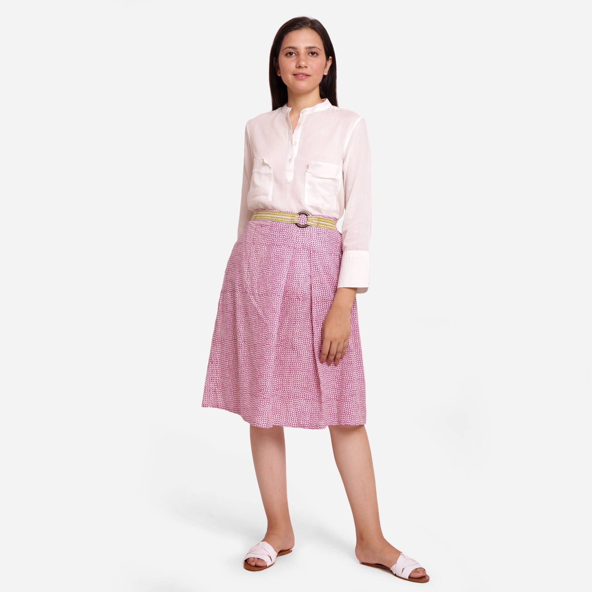 Co-Ord Set, Weißes Handperlen-Baumwollhemd & Rosa Blockprint-Rock, Hemd - Und Rock-Set, Anpassbares Designer-Co-Ord-Set von SeamsFriendlyIndia