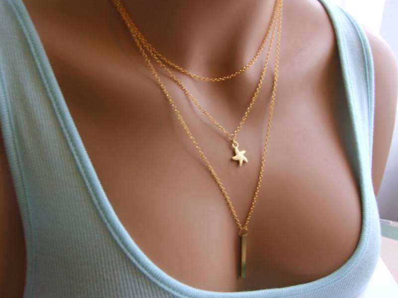 Multi Layered Halsketten, Eingestellt Von Drei Goldene Sea Star Bar Halsketten Seestern Halskette, Monogramm Hand Gestempelt Erste Halskette Multi Layered Halsketten, Eingestellt Von Drei Goldene Sea Star Bar Halsketten Seestern Halskette, Monogramm Hand Gestempelt Erste Halskette von SeashoreStories
