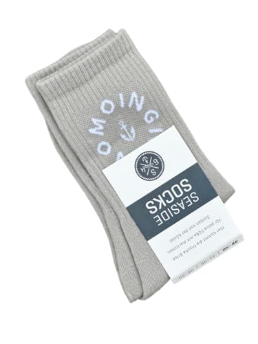 Seaside No.64 - Socken mit maritimer Botschaft - Tennissocken im nordischen Stil - farbige Strümpfe mit Schriftzug - Unisex auch für alle Landratten (Moingiorno - taupe/weiß, L = 46-50) von Seaside No.64