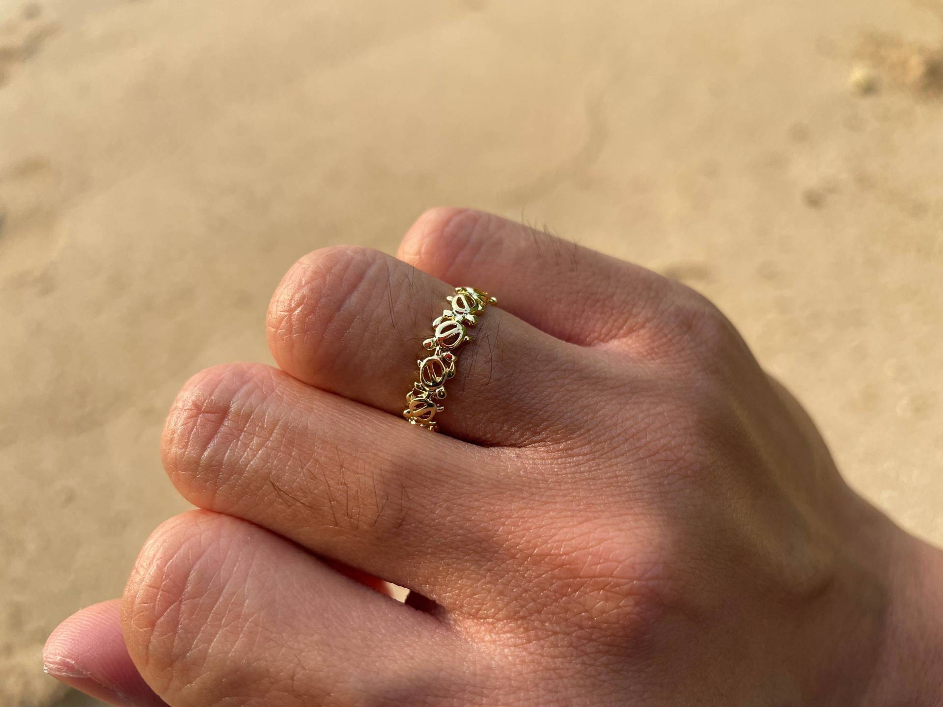 Gold Schildkröte Band Ring/stapelbarer Ring, Größen 2-12, Ehering, Daumenring, Knöchelring, Midi-Ring, Geschlossener Zehenring, Kind, Einfach von SeasideAveCo