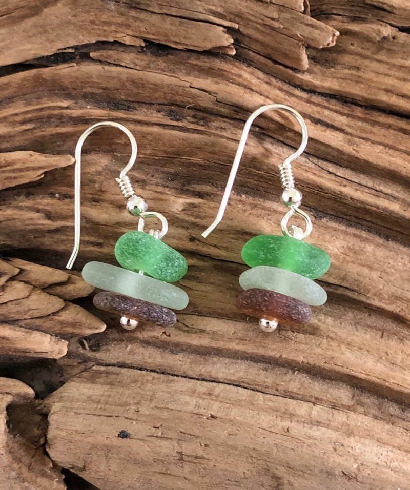 Seeglasschmuck - Ohrringe Aus Grünem, Meergrünem Und Braunem Seeglas von Seasidebyarlene3