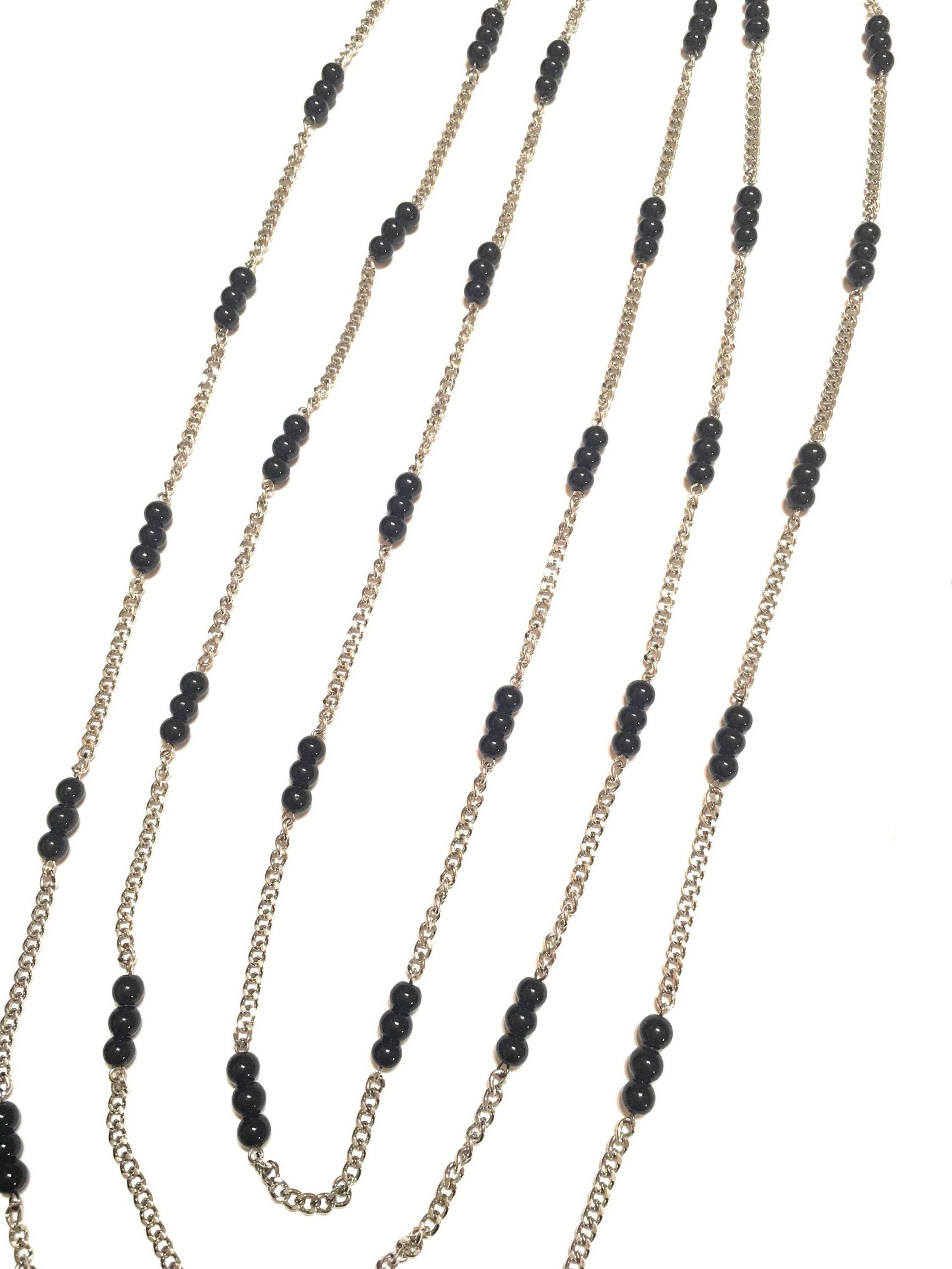 100-Zoll-Halskette An Dunkler Versilberter Kette Mit Schwarzen Glasperlen von SeasonalMarie