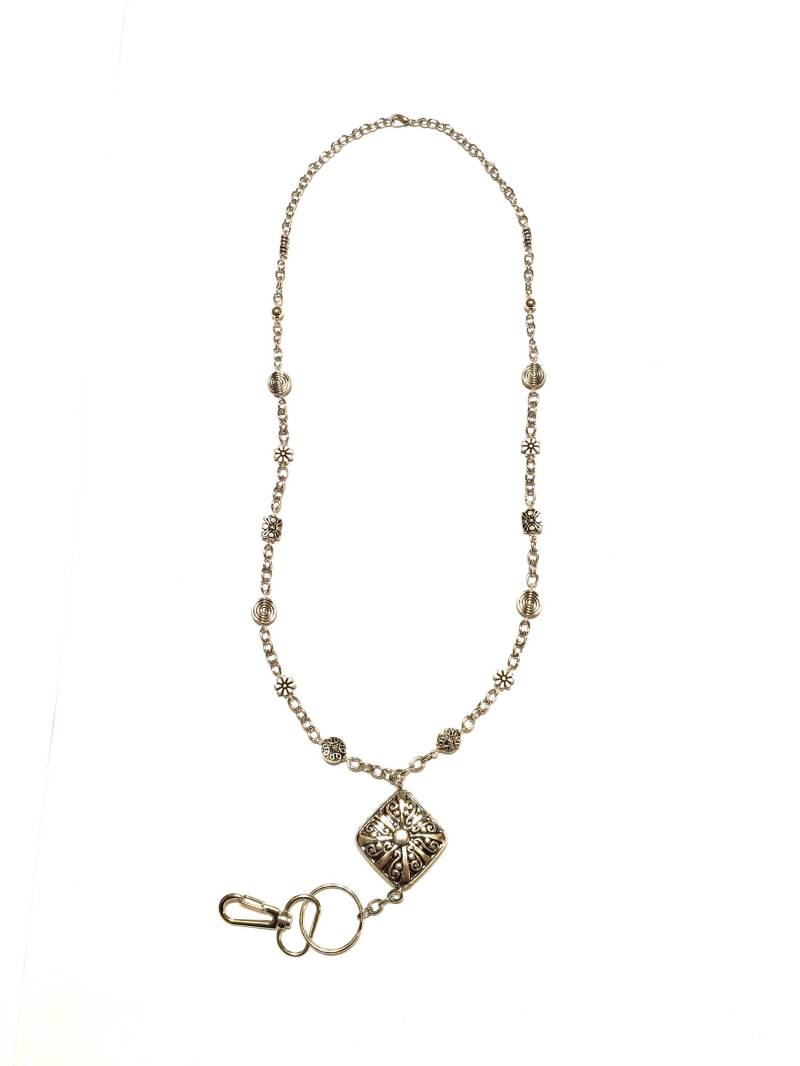 Silber Perlen Lanyard Eleganter Ausweishalter Silber Perlen Lanyard Eleganter Ausweishalter von SeasonalMarie
