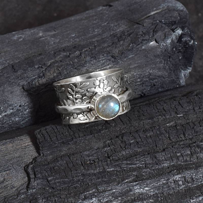 Blauer Labradorit Kristall Spinner Ring Edelstein Angst Fidget Sterling Silber Meditation Für Frauen Boho von SechiBysiblings