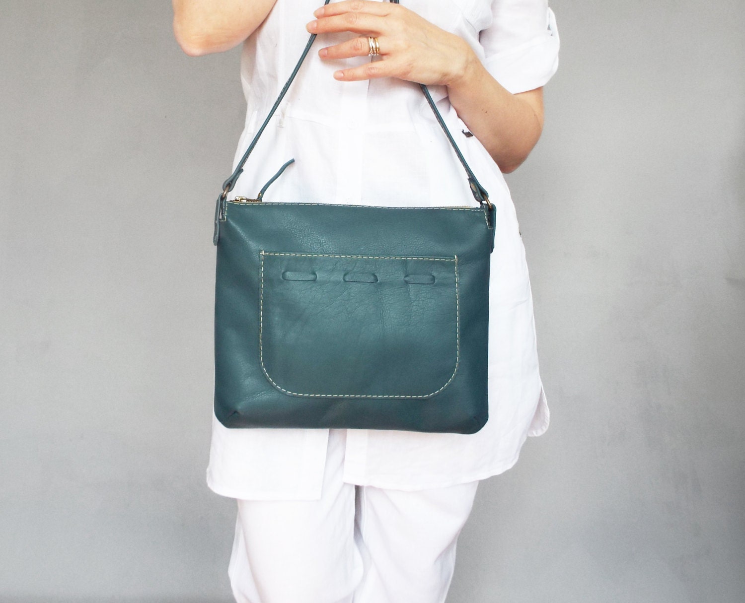 Petroleum Grüne Ledertasche. Kleine Schulter Geldbörse. Leder-Umkleide-Handtasche-Tasche. Grüne Tasche Leder Petroleum Grüne Ledertasche. Kleine Schulter Geldbörse. Leder-Umkleide-Handtasche-Tasche. Grüne Tasche Leder von Secinski