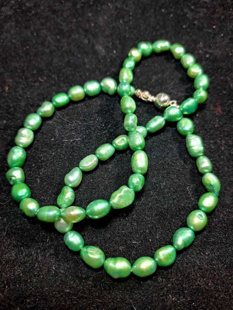 Grüne Süßwasserperlen Kette 53 cm von SecondChanceVintageD
