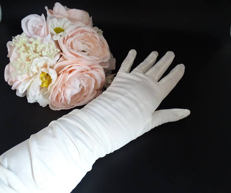 Vintage Weiß Über Dem Ellenbogen Länge Handschuhe - 23, 5" Extra Lange Elegante von SecondWindShop