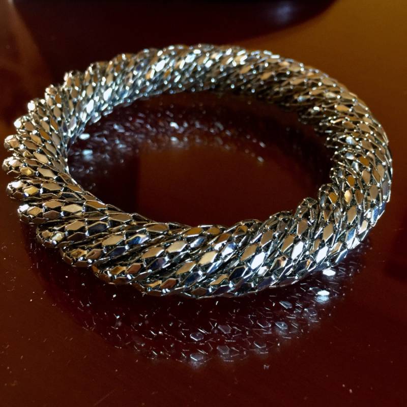 Armband Metall Geflochten Mode Burlesque Woven Silber Armreif Brautparty Liebe Geschenk Verlobung Jubiläum Cocktailparty von SecretBelladonna