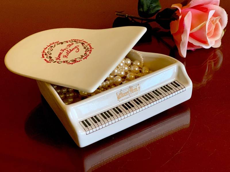 Flügel Schmuckschatulle Ring Schmuck Halter Schwarz Weiß Keramik Kunst Musik Lehrer Geschenk Musiker Sänger Dekor Valentine Freundin Freund von SecretBelladonna