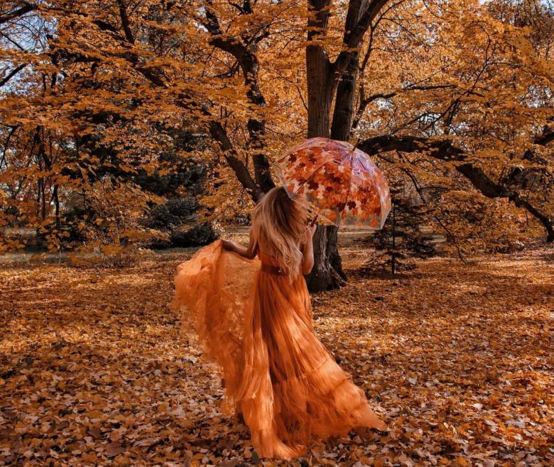 Orange Kleid/ Neon Film Tüll Oranges Abendkleid von SecretGardenBySvetla