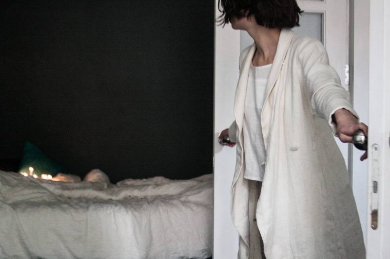 Creme-Weiße Leinen Robe Jacke Button Wrap Cardigan von SecretsAndThings