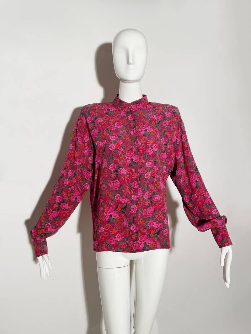 Emanuel Ungaro Floral Button Down Bluse von SeeWhyStore