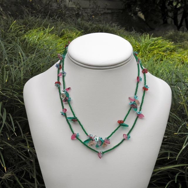 Eine Zauberhafte Und Verspielte Handgemachte Garten-Kette Von Seedlingdesigns Eine Zauberhafte Und Verspielte Handgemachte Garten-Kette Von Seedlingdesigns von SeedlingDesigns