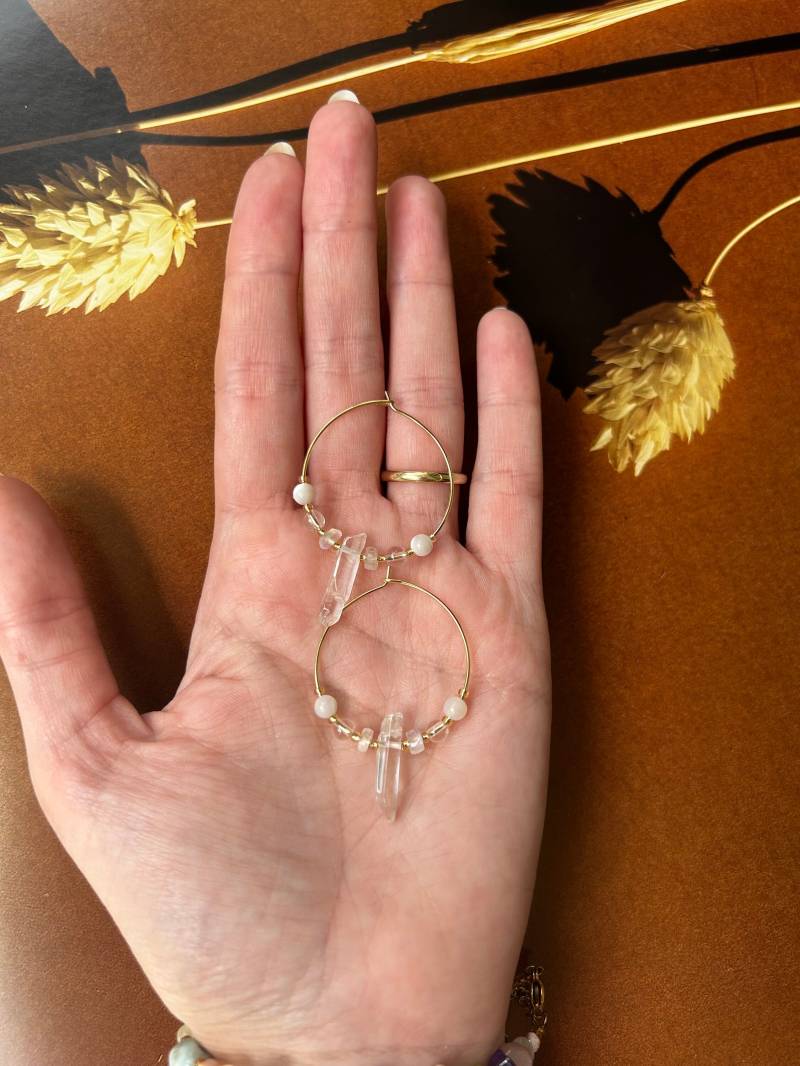 Ohrringe Creolen Mit Bergkristall, Perlmutt Und Mondstein Ohrringe Creolen Mit Bergkristall, Perlmutt Und Mondstein von SeelenfreundShop