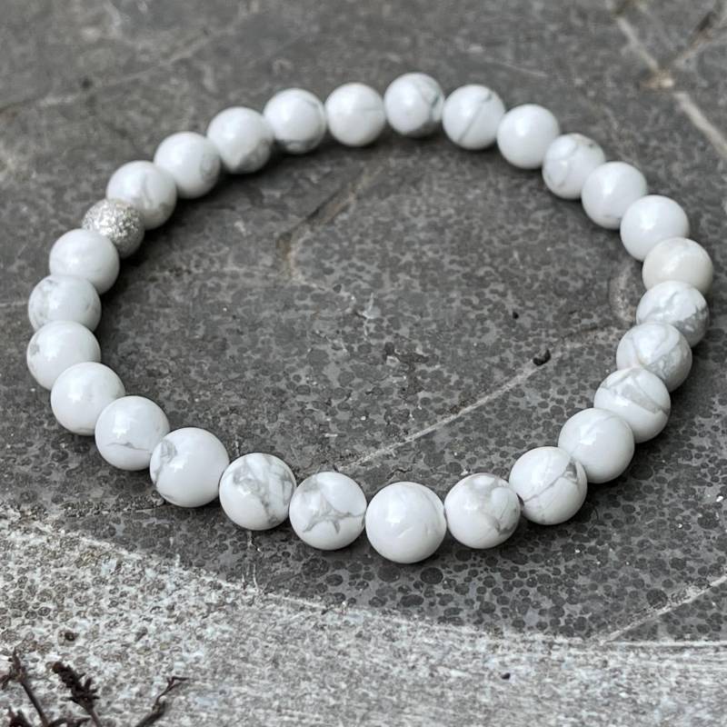 Howlith Armband Edelsteinarmband Weiß Silber von Seelenwohl