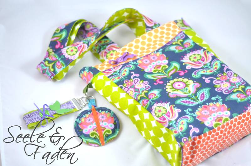 Schultertasche Vinir "Blossom" von SeeleundFadenShop