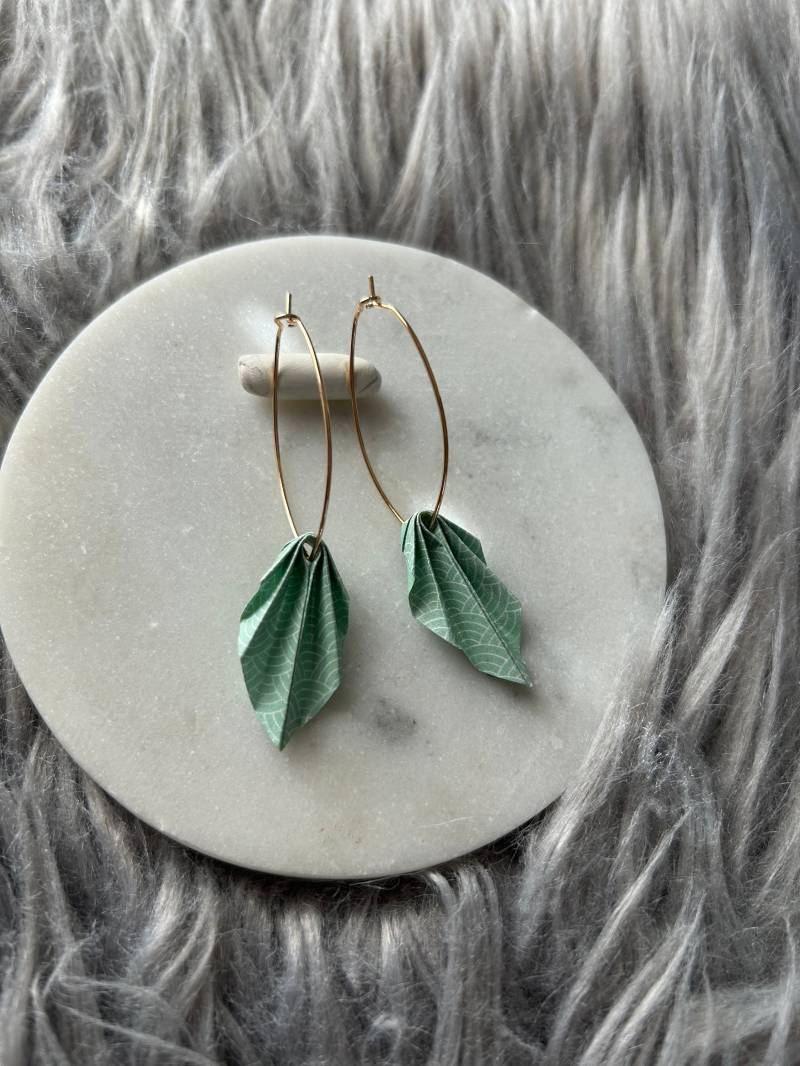 Ohrringe Aus Papier | Origami Tropfen-Creole Vergoldet Mint Mit Weißem Muster von Seemannsanker