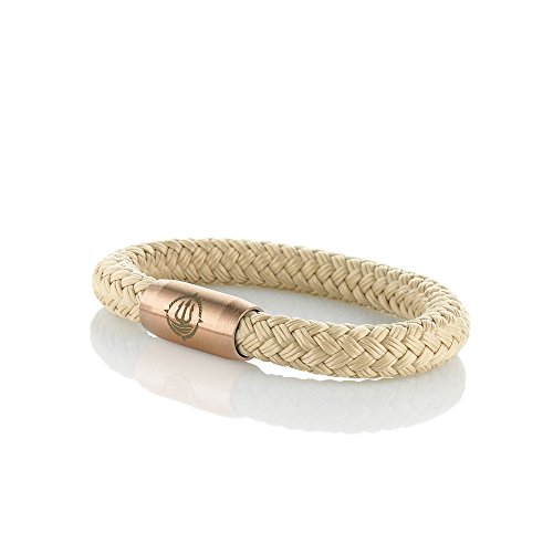 Seemannsgarn Männer Armband aus echtem Segeltau geflochten 8 mm beige mit coolem Magnetverschluss aus Edelstahl. 21 cm lang Seemannsgarn Männer Armband aus echtem Segeltau geflochten 8 mm beige mit coolem Magnetverschluss aus Edelstahl. 21 cm lang von Seemannsgarn
