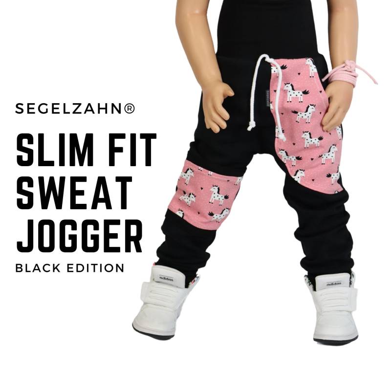 Slim Fit Sweat Jogger Mädchen Segelzahn Kinderhose Mädchenhose Sweathose Einhörner Schwarz Kind Baby Jogginghose Kinderkleidung Pumphose von Segelzahn