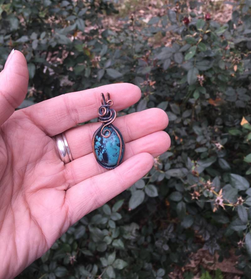 Kupferdraht Gewickelter Türkis Anhänger, Draht Halskette, Stein Kupferdraht Gewickelter Türkis Anhänger, Draht Halskette, Stein von SehraMoone