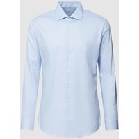 Seidensticker Super SF Slim Fit Businesshemd aus Uni Solid in Bleu, Größe 41 Seidensticker Super SF Slim Fit Businesshemd aus Uni Solid in Bleu, Größe 41 von Seidensticker Super SF