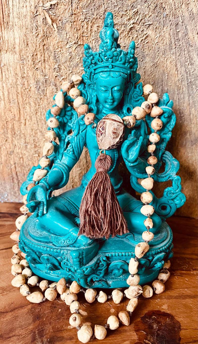 Einzigartige Yoga Mala Komplett Aus 108 Baumperlen Und Einer Handgeschnitzten Guruperle Einzigartige Yoga Mala Komplett Aus 108 Baumperlen Und Einer Handgeschnitzten Guruperle von Seiltaenzerei