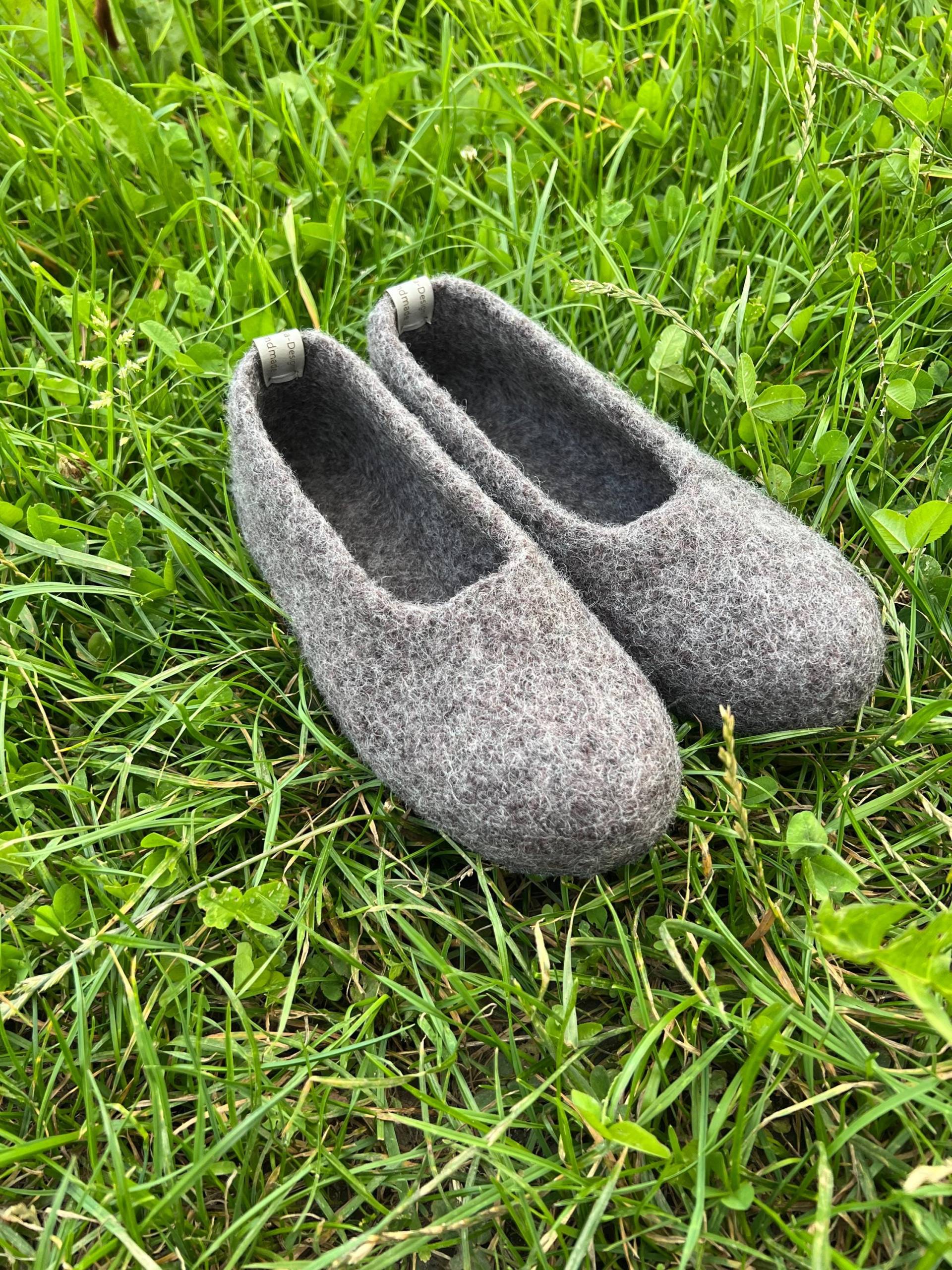 Filzschuhe, Herren Puschen, Filzpuschen, Gefilzte Hausschuhe, Barfußschuhe, Herrenschuh von SejaDesign