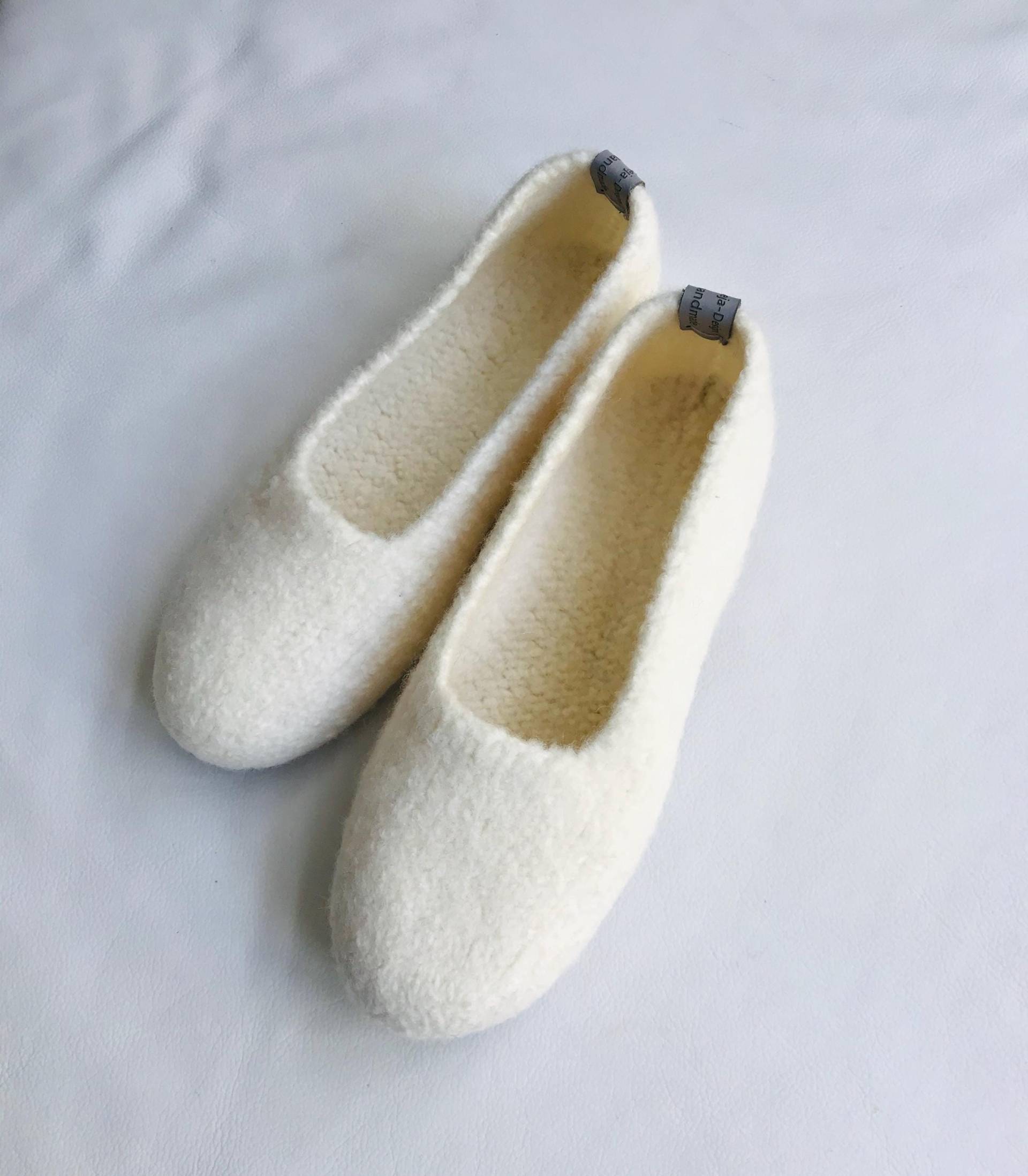 Filzschuhe, Naturfarbene Ballerina , Puschen, Filzpuschen, Gefilzte Hausschuhe, Barfußschuhe, Filzschuhe von SejaDesign