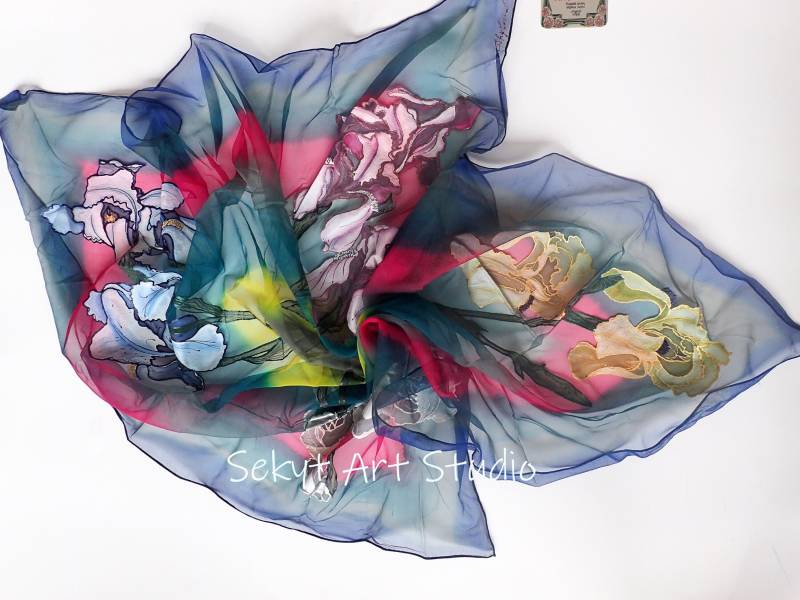 Irises.handbemalter 100% Chiffon Schal. Dabei. Geschenk von SekytArtstudio