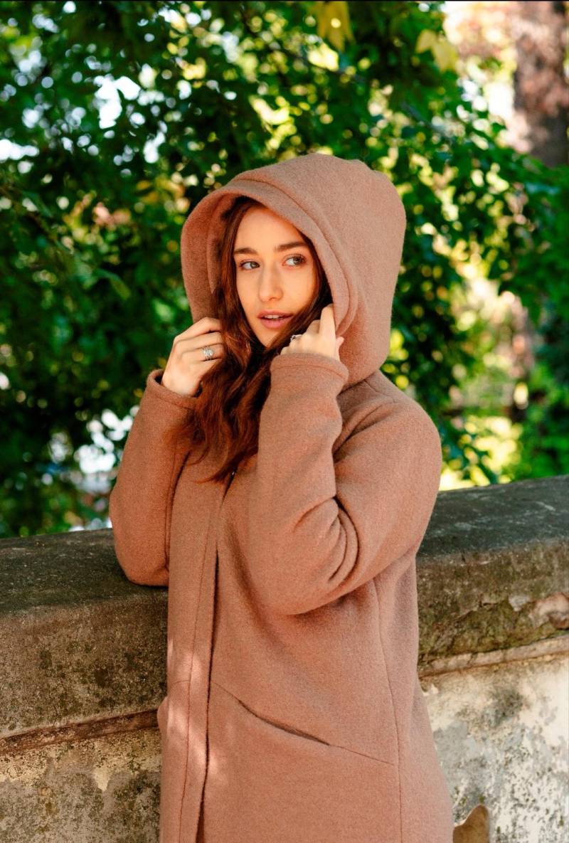 Handgemachter Warmer Wintermantel Für Frauen, Brauner Mantel Aus Gekochter Wolle, Locker Sitzender Midimantel Mit Taschen, Übergroßer von SelanaClothing