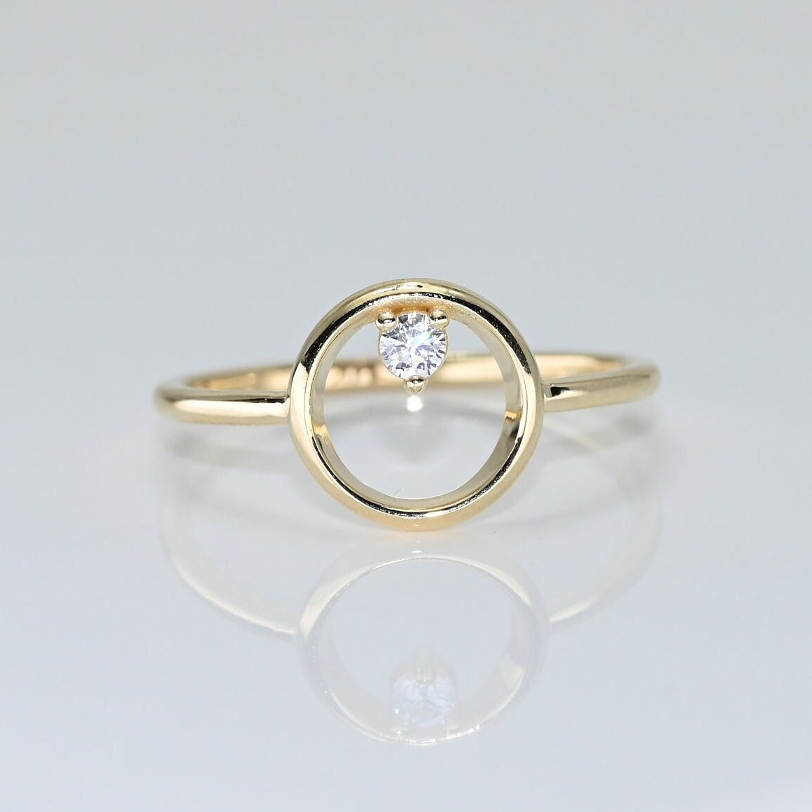 14K Solid Gold Offener Kreis Ring, Echtgold Rund Moissanite Einzigartiges Design Kreisring Für Sie, Handgemachte Feinen Schmuck Von Selanica von SelanicaFineJewelry