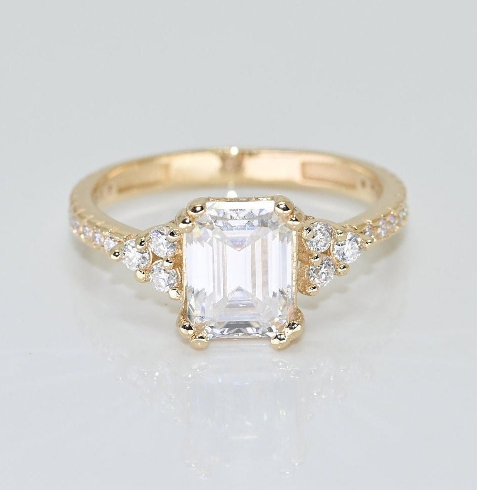 14K Solid Gold Smaragd Schliff Moissanite Ring/Echt Pave Band Baguette Einzigartiger Für Sie Handgemachter Edler Schmuck Von Selanica von SelanicaFineJewelry