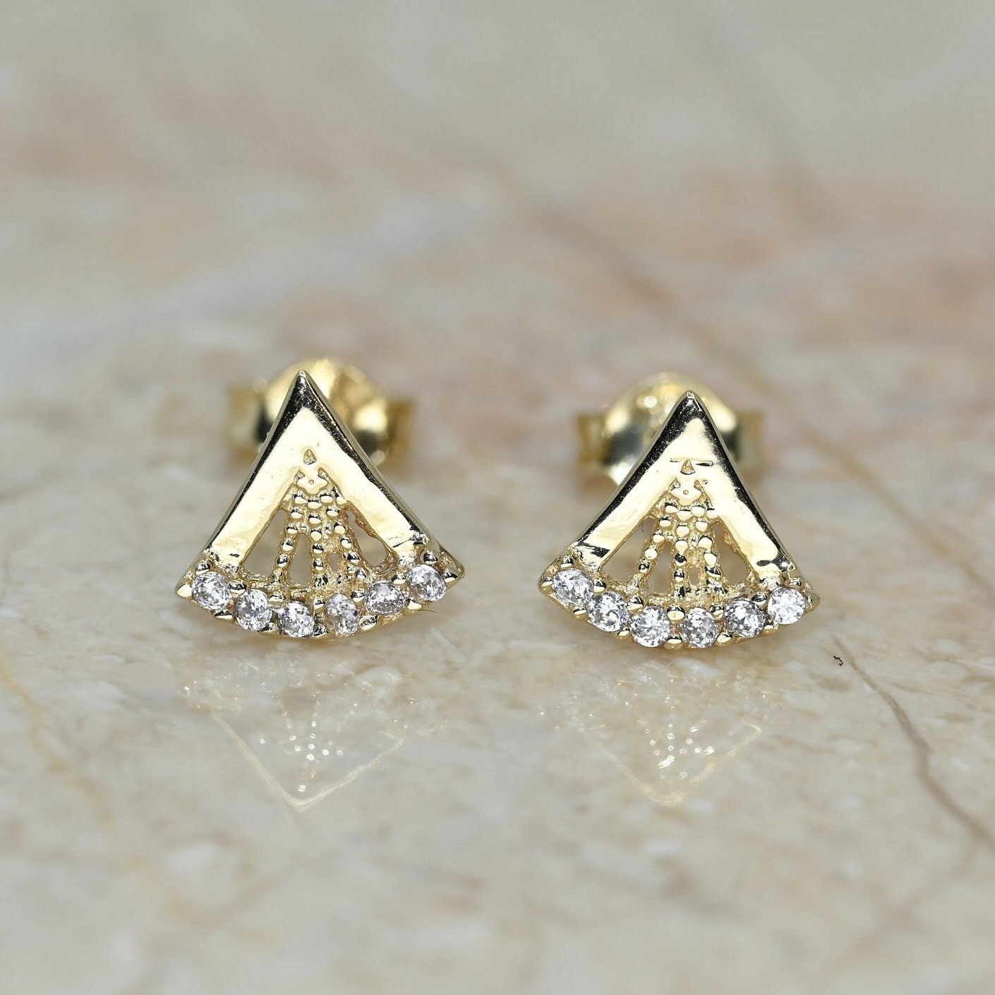 14K Solid Gold Zierliche Fächer Ohrring/Echt Moissanite Für Sie Handgemachter Feiner Schmuck Von Selanica von SelanicaFineJewelry