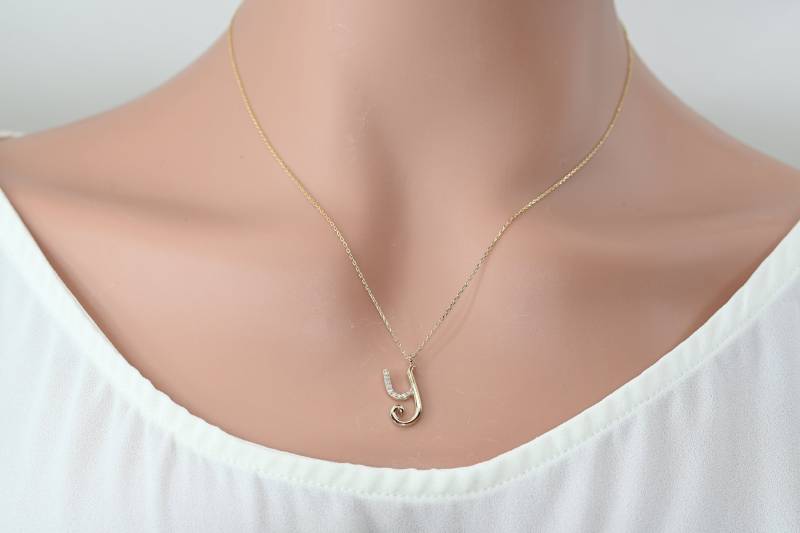 Solide Gold Buchstabe Y Halskette Moissanite Initial Anhänger von SelanicaFineJewelry