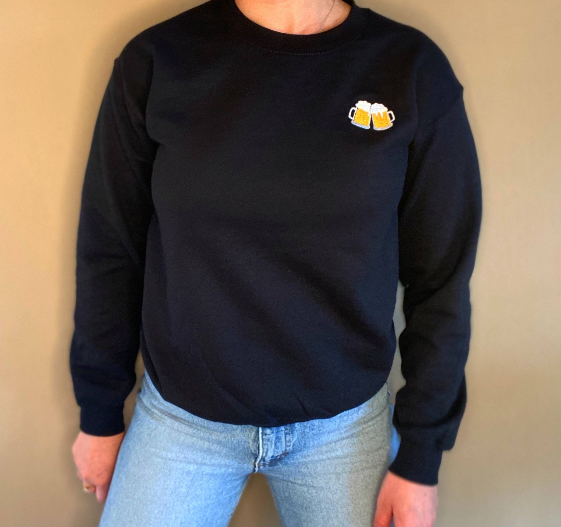 Bestickter Bier Pullover Bestickter Bier Pullover von SelbstbesticktJL