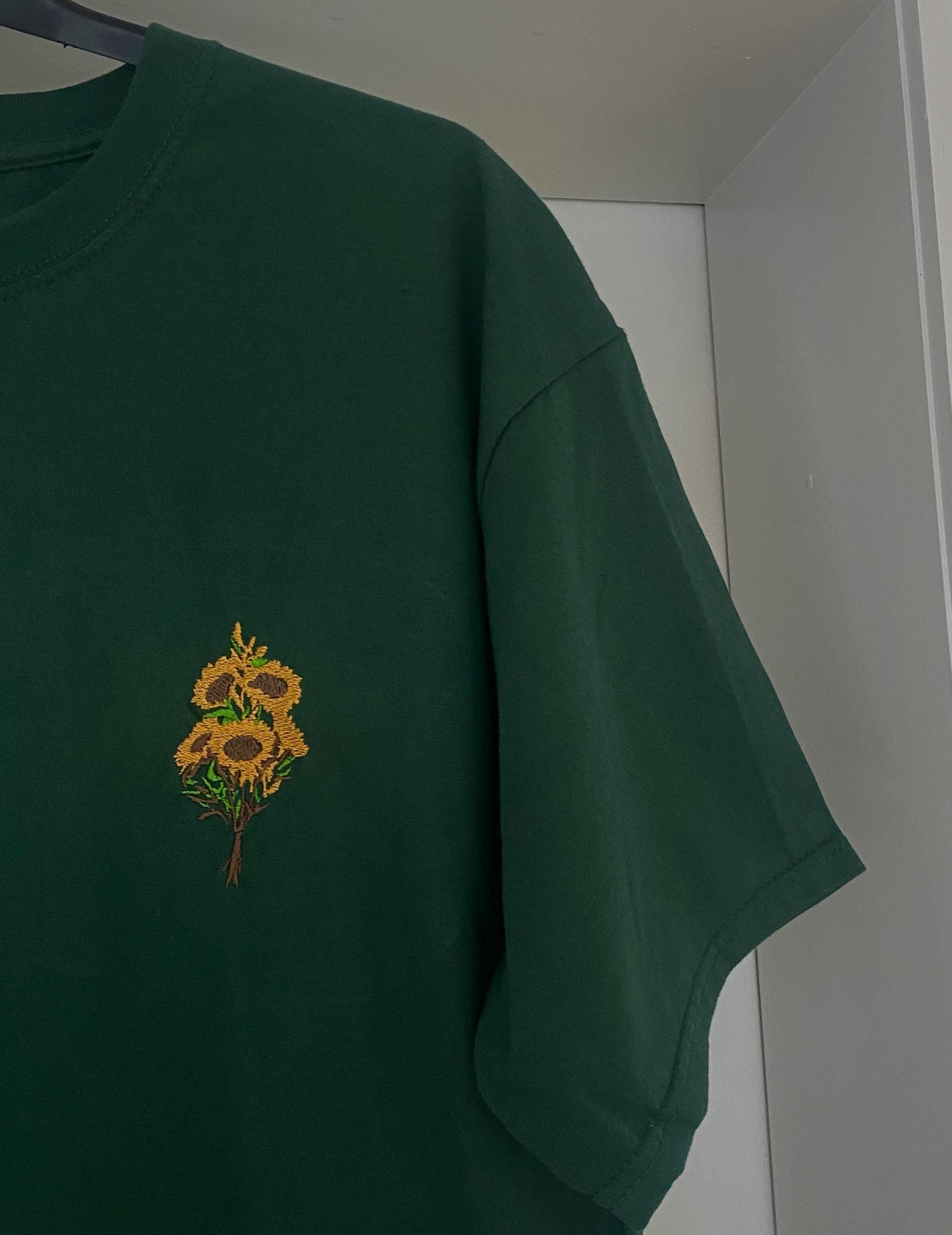 Sonnenblumen T-Shirt Herbst Vintage Shirt Wildblumen Sonnenblumen T-Shirt Herbst Vintage Shirt Wildblumen von SelbstbesticktJL
