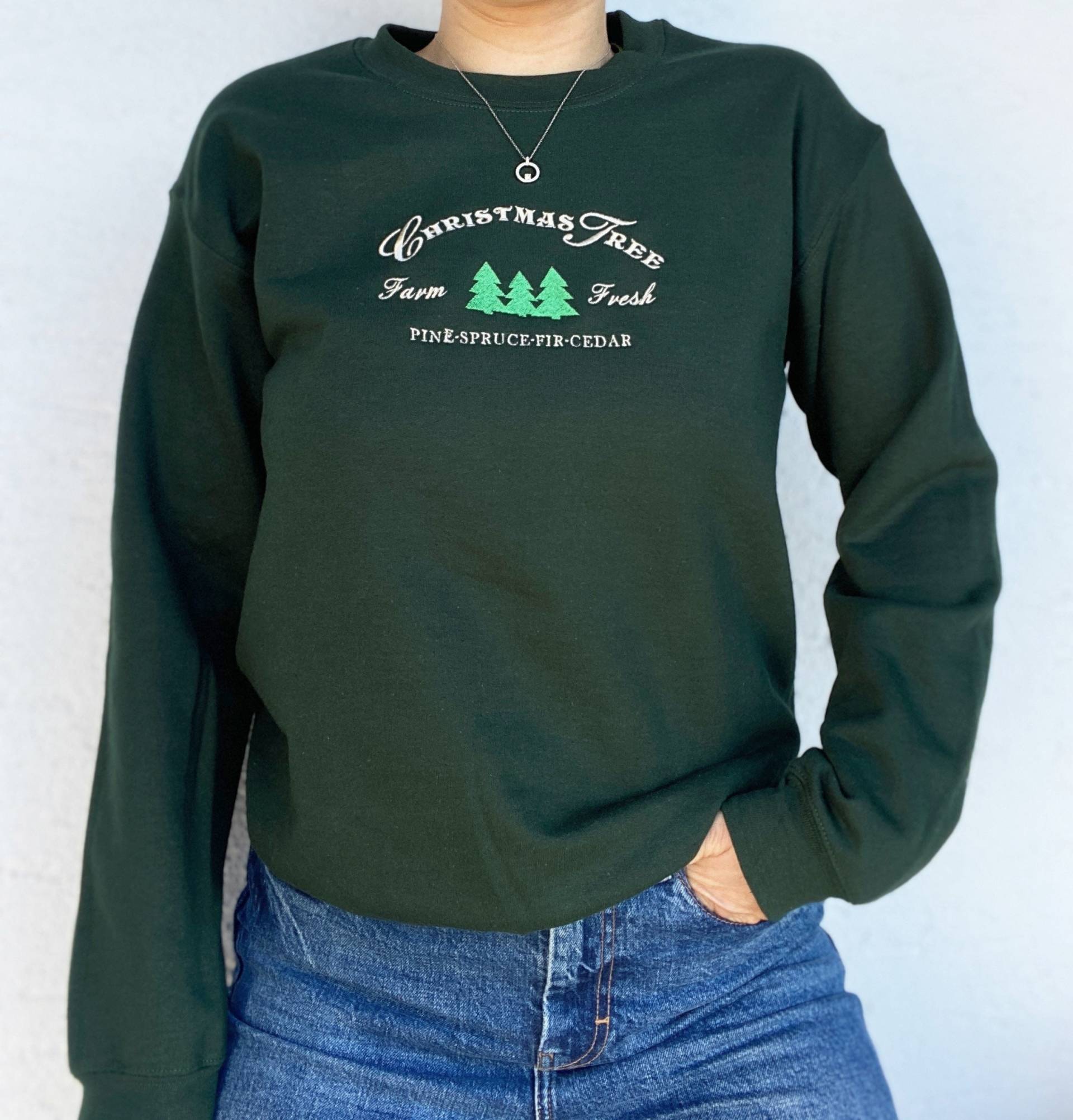Vintage Sweater Bestickt Christmas Tree Weihnachtspullover Vintage Sweater Bestickt Christmas Tree Weihnachtspullover von SelbstbesticktJL