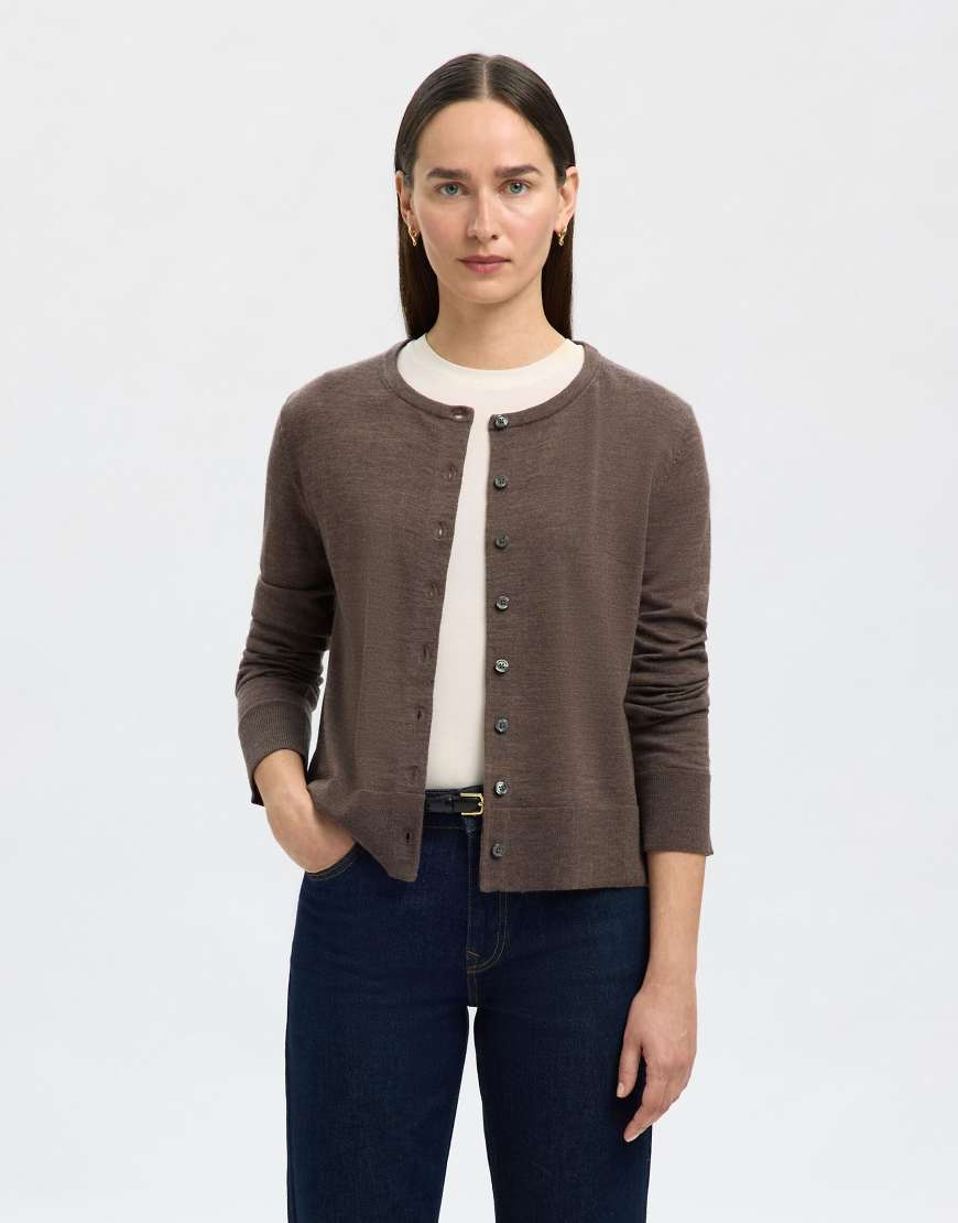 Selected Femme - Strickjacke in der Farbe Delicioso-Brown von Selected Femme