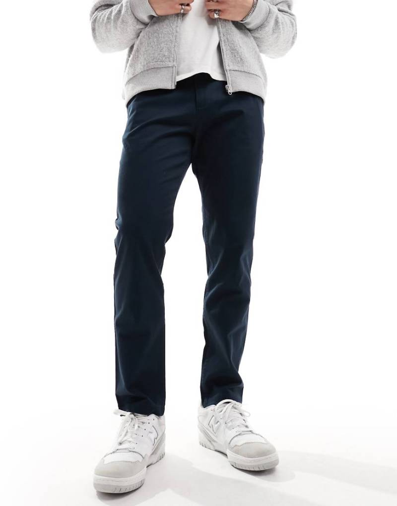 Selected Homme - Bill - Schmal geschnittene Chinohose in Marineblau von Selected Homme