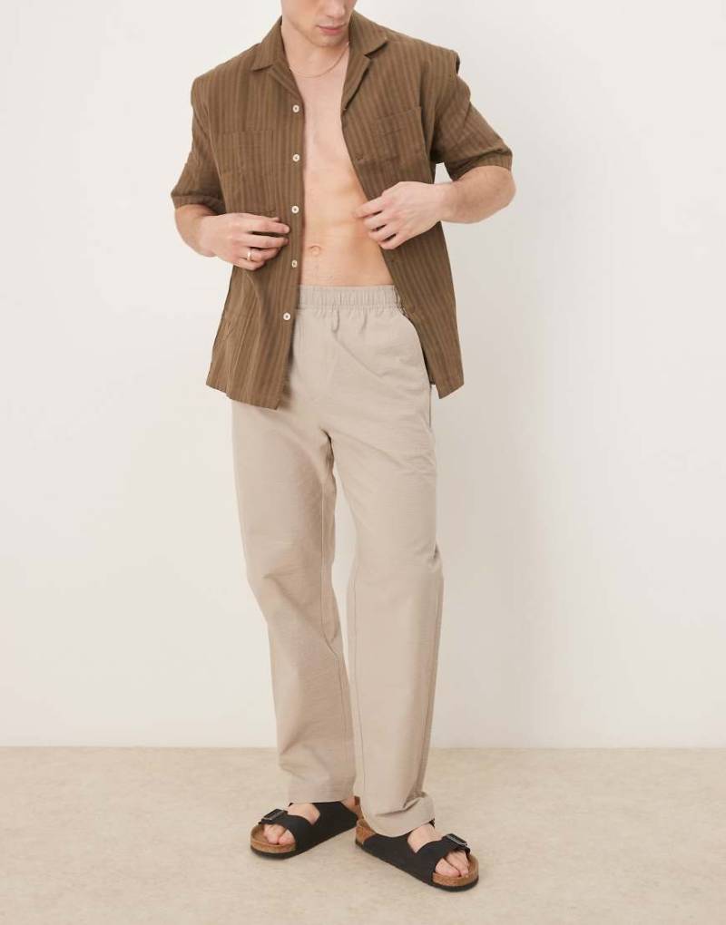 Selected - Gerade geschnittene Hose aus Seersucker in Cremeweiß von Selected