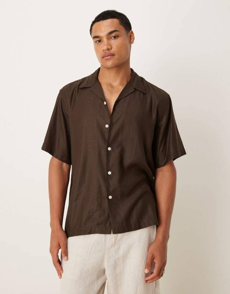 Selected - Hemd in Braun mit Reverskragen von Selected