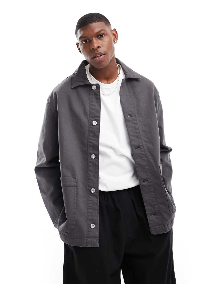 Selected Homme - Kastige Oversize-Hemdjacke in Dunkelgrau Selected Homme - Kastige Oversize-Hemdjacke in Dunkelgrau von Selected Homme