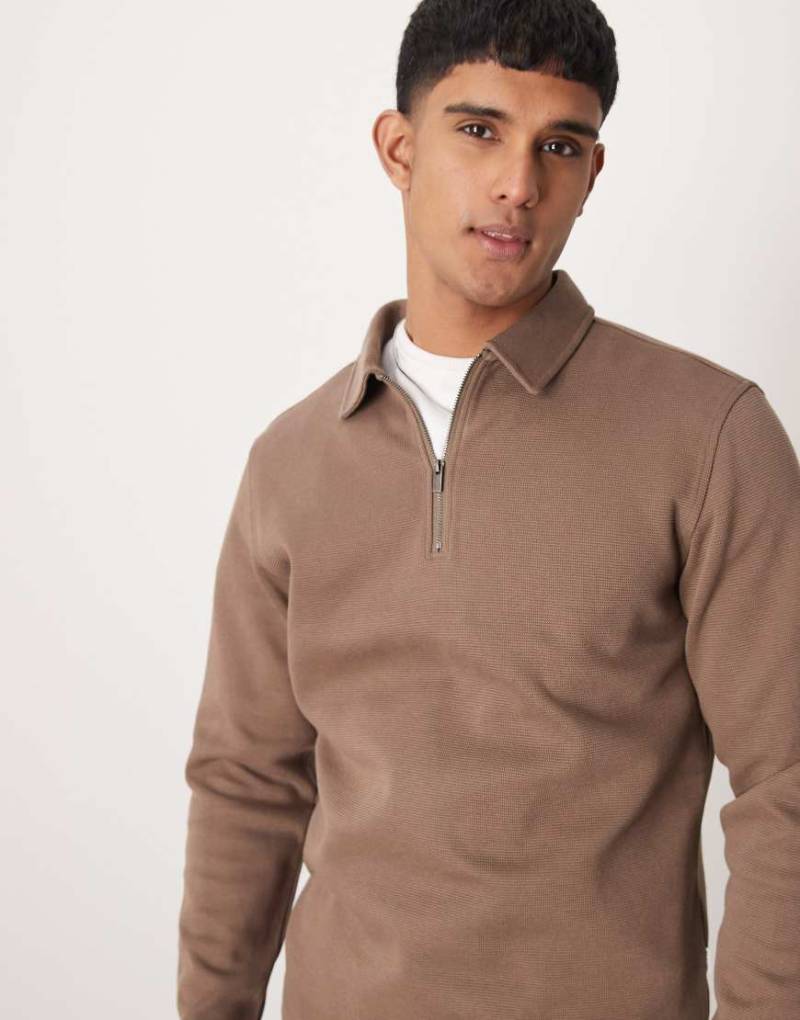 Selected - Langärmliges Polohemd in Hellbraun mit kurzem Reißverschluss von Selected